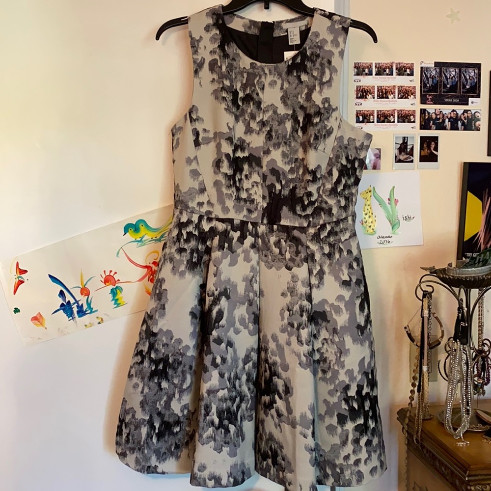Formal Mid-Length Floral Dress NEW